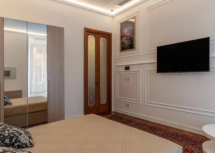 Guesthost - Rione Sallustiano Elegant Rom